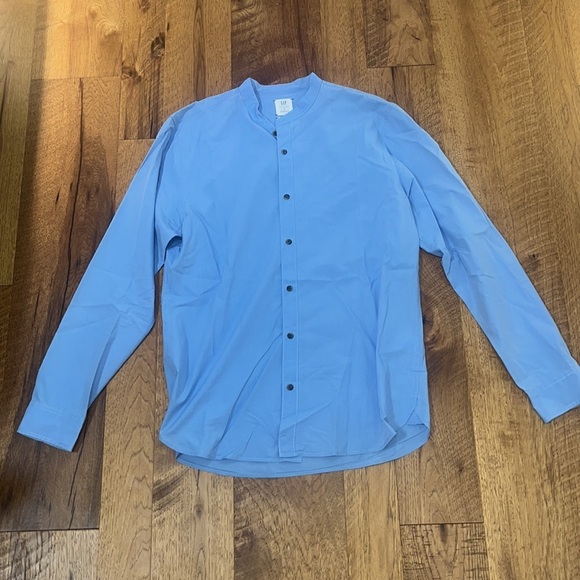Gap Men’s Blue Button Down Shirt Size M - Picture 1 of 6